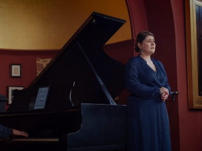 Sian Dicker sings &#8216;Porgi amor&#8217; from The Marriage of Figaro