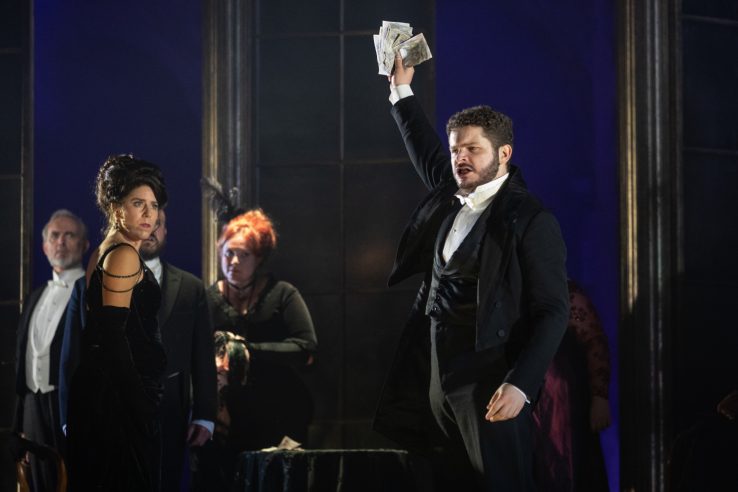 Lauren Fagan as Violetta and Matteo Desole as Alfredo in La Traviata, 2021 © Ali Wright