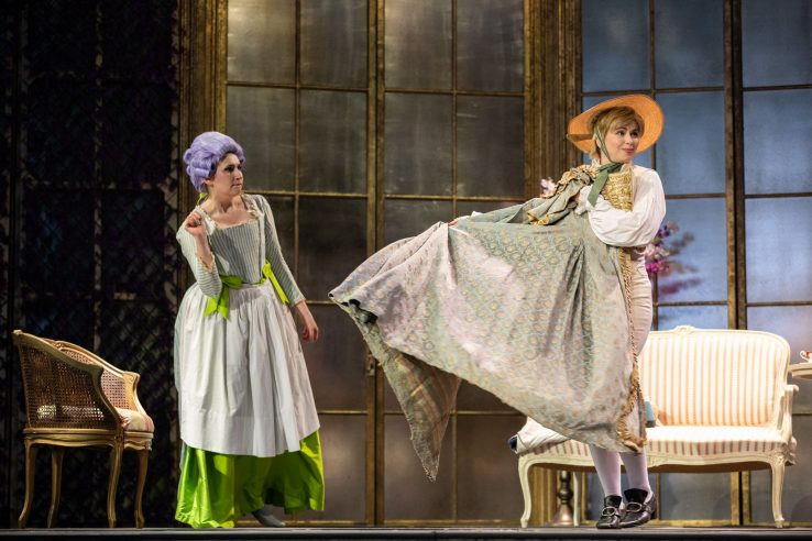Elizabeth Karani as Susanna and Samantha Price as Cherubino in The Marriage of Figaro, 2021 © Ali Wright