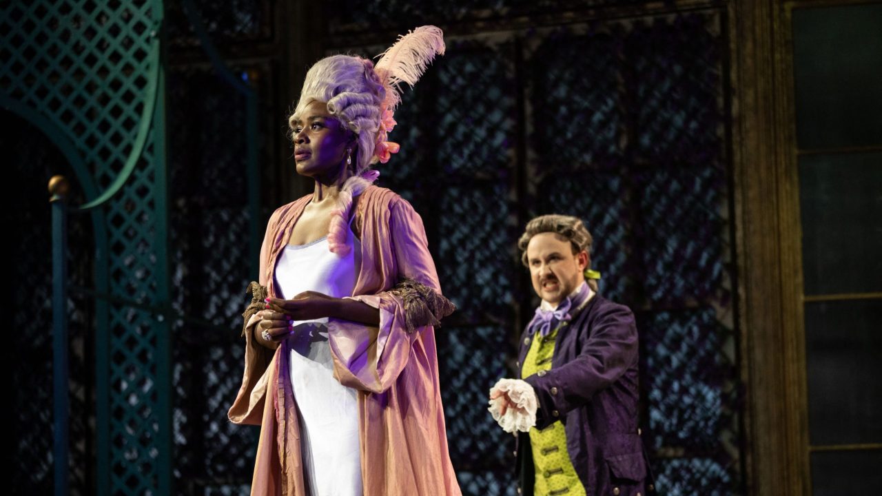Nardus Williams as Countess Almaviva and Julien Van Mellaerts as Count Almaviva in The Marriage of Figaro, 2021 © Ali Wright