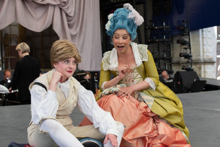 Charlotte Badham as Cherubino and Isabelle Peters as Barbarina in The Marriage of Figaro, 2021 © Ali Wright
