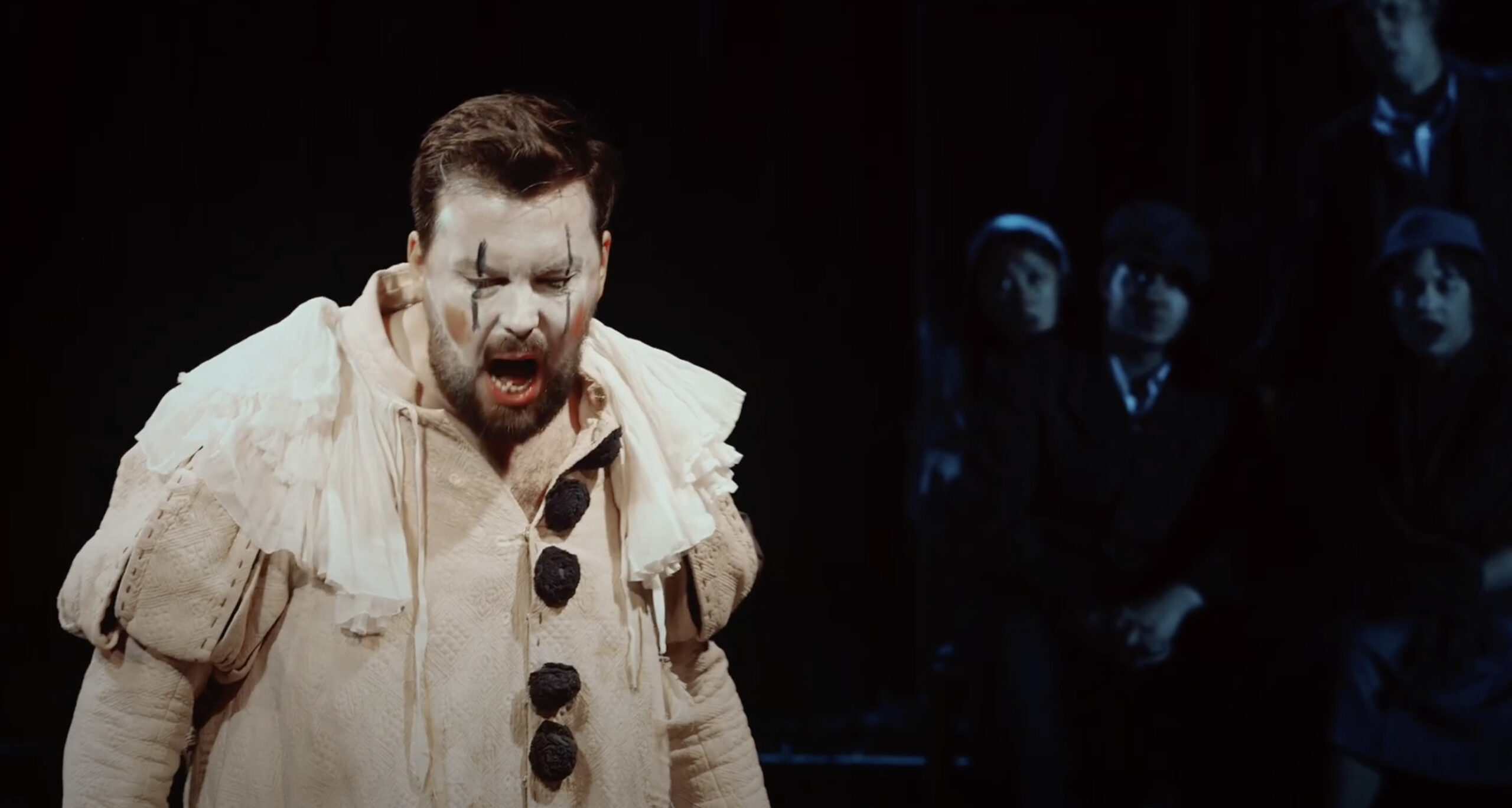 Production trailer for Il segreto di Susanna and Pagliacci Opera
